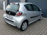 Toyota Aygo bei Sportwagen.expert - Abbildung (5 / 15)