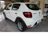 Dacia Stepway bei Sportwagen.expert - Abbildung (6 / 15)