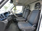 Iveco Daily bei Sportwagen.expert - Abbildung (9 / 15)