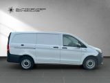 Mercedes-Benz 111 bei Sportwagen.expert - Abbildung (7 / 15)