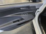 Jaguar XE bei Sportwagen.expert - Abbildung (10 / 15)