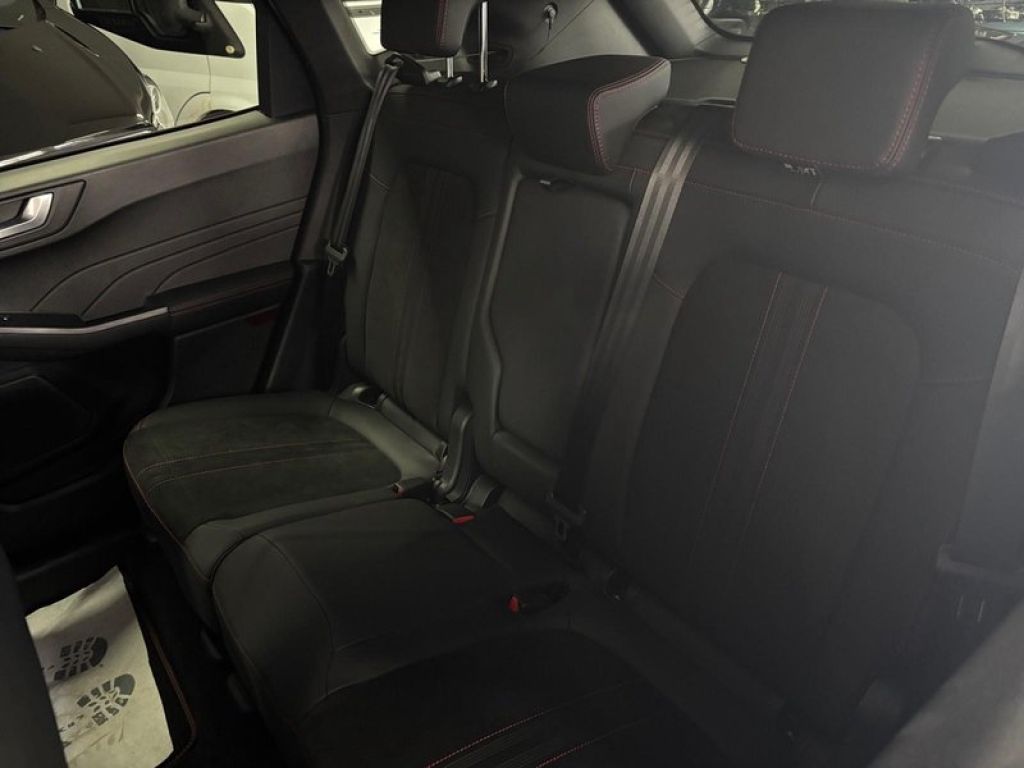 Ford Kuga bei Sportwagen.expert - Hauptabbildung Ford Kuga bei Sportwagen.expert - Hauptabbildung