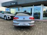 VW Passat bei Sportwagen.expert - Abbildung (3 / 14)