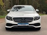 Mercedes-Benz E-Klasse bei Sportwagen.expert - Abbildung (2 / 15)