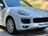 Porsche Cayenne bei Sportwagen.expert - Abbildung (11 / 15)