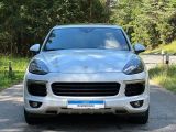 Porsche Cayenne bei Sportwagen.expert - Abbildung (4 / 15)