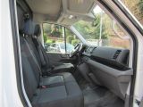 VW Crafter bei Sportwagen.expert - Abbildung (13 / 15)