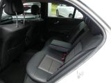 Mercedes-Benz E bei Sportwagen.expert - Abbildung (11 / 15)