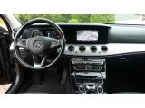 Mercedes-Benz E bei Sportwagen.expert - Abbildung (12 / 15)