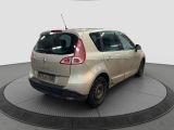 Renault Scenic bei Sportwagen.expert - Abbildung (4 / 15)