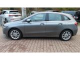 Mercedes-Benz B-Klasse bei Sportwagen.expert - Abbildung (7 / 14)