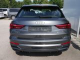 Audi Q3 bei Sportwagen.expert - Abbildung (2 / 15)