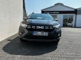 Dacia Sandero bei Sportwagen.expert - Abbildung (2 / 11)