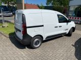 Renault Express bei Sportwagen.expert - Abbildung (4 / 9)