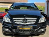 Mercedes-Benz B-Klasse bei Sportwagen.expert - Abbildung (2 / 15)