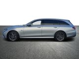 Mercedes-Benz E-Klasse bei Sportwagen.expert - Abbildung (5 / 15)
