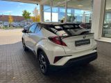 Toyota C-HR bei Sportwagen.expert - Abbildung (6 / 15)