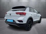 VW T-Roc bei Sportwagen.expert - Abbildung (4 / 15)