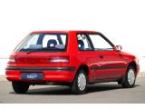 Mazda 323 bei Sportwagen.expert - Abbildung (10 / 15)