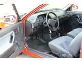 Mazda 323 bei Sportwagen.expert - Abbildung (13 / 15)