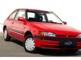 Mazda 323 bei Sportwagen.expert - Abbildung (2 / 15)