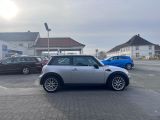 Mini Cooper bei Sportwagen.expert - Abbildung (9 / 15)