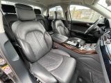 Audi A8 bei Sportwagen.expert - Abbildung (14 / 15)