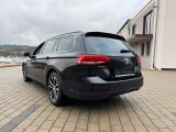 VW Passat bei Sportwagen.expert - Abbildung (6 / 15)