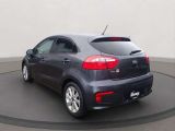 Kia Rio bei Sportwagen.expert - Abbildung (4 / 15)