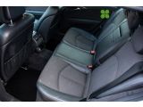 Mercedes-Benz E-Klasse bei Sportwagen.expert - Abbildung (8 / 14) Mercedes-Benz E-Klasse bei Sportwagen.expert - Abbildung (8 / 14)