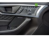 Jaguar F-Type bei Sportwagen.expert - Abbildung (12 / 15)