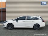 Opel Astra bei Sportwagen.expert - Abbildung (2 / 15)
