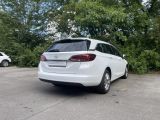 Opel Astra bei Sportwagen.expert - Abbildung (8 / 15)