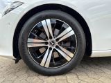 Mercedes-Benz C-Klasse bei Sportwagen.expert - Abbildung (12 / 15)