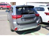 Mitsubishi Outlander bei Sportwagen.expert - Abbildung (4 / 15)