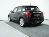 Mini Cooper bei Sportwagen.expert - Abbildung (12 / 15)