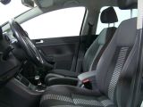 VW Golf Plus bei Sportwagen.expert - Abbildung (8 / 15)