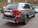 Mitsubishi Outlander bei Sportwagen.expert - Abbildung (5 / 15)