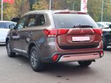 Mitsubishi Outlander bei Sportwagen.expert - Abbildung (3 / 15)