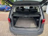 VW Touran bei Sportwagen.expert - Abbildung (10 / 12)