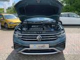 VW Tiguan Allspace bei Sportwagen.expert - Abbildung (7 / 13)