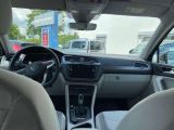 VW Tiguan Allspace bei Sportwagen.expert - Abbildung (12 / 13)