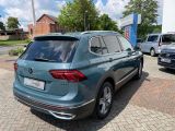 VW Tiguan Allspace bei Sportwagen.expert - Abbildung (4 / 13)