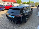 VW Passat bei Sportwagen.expert - Abbildung (4 / 14)