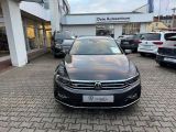 VW Passat bei Sportwagen.expert - Abbildung (3 / 15)