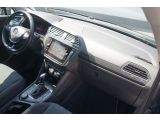 VW Tiguan Allspace bei Sportwagen.expert - Abbildung (9 / 15)
