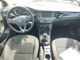 Opel Astra bei Sportwagen.expert - Abbildung (13 / 15)