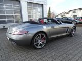 Mercedes-Benz SLS bei Sportwagen.expert - Abbildung (8 / 15)