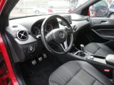 Mercedes-Benz B-Klasse bei Sportwagen.expert - Abbildung (11 / 15)