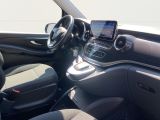 Mercedes-Benz V-Klasse bei Sportwagen.expert - Abbildung (14 / 15)
